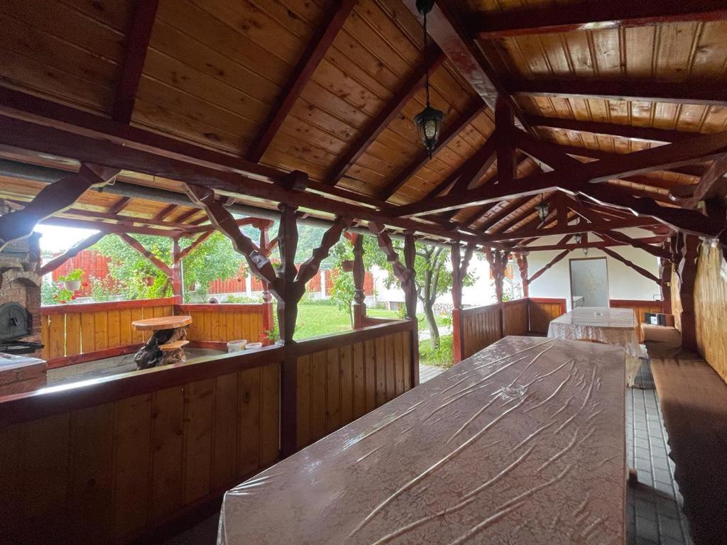 Pensiunea Vatafu Gura Raului Bagian luar foto